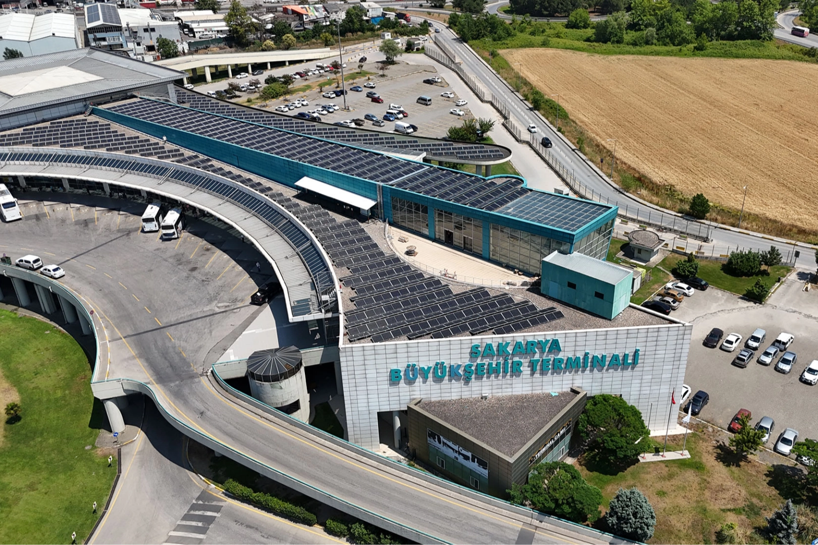 Sakarya'dan sürdürülebilirlik hamlesi... Terminal GES binalarına hizmet üretiyor