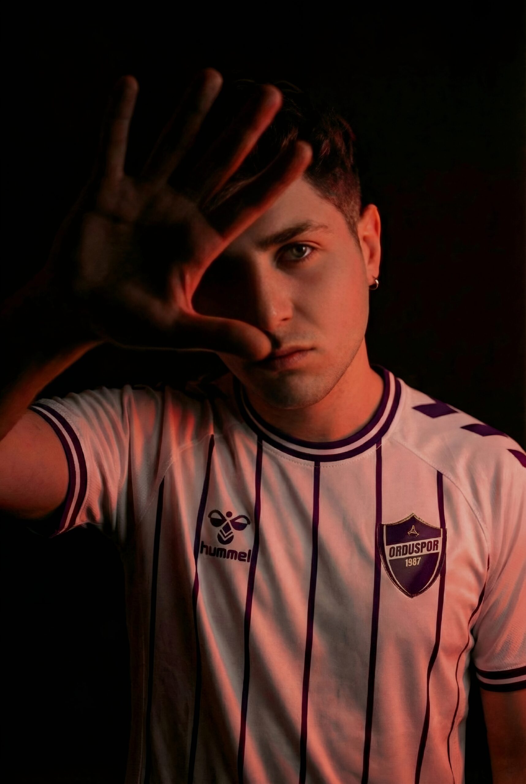 Sanki Depo” Geliyor: Ravx ve Norya Red İş Birliğiyle Yeni Bir Rap Projesi